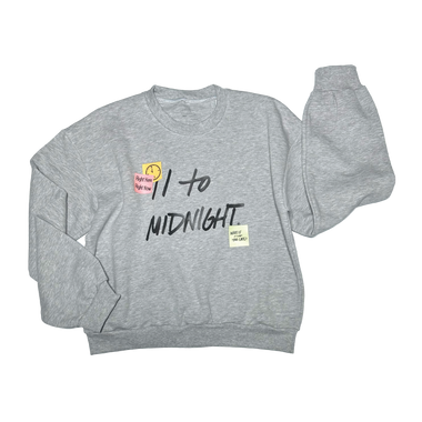 Cropped Sticky Note Title Crewneck
